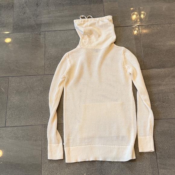 T by Talbots Cream lightweight Sweater - Picture 8 of 8